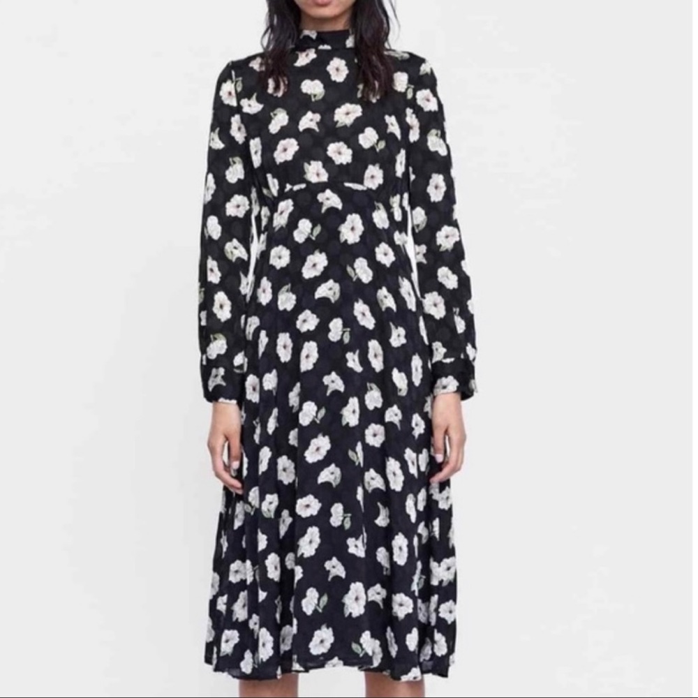 Zara black floral midi dress - Picture 2 of 4